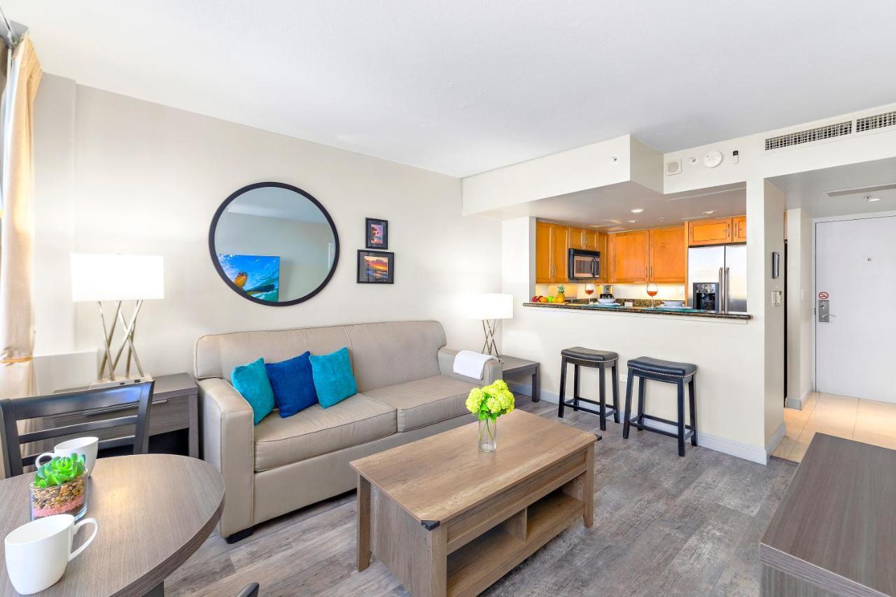 Renovated With City View At Aqua Palms Waikiki Honolulu Extérieur photo